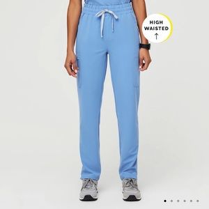 Petite Figs Scrubs Bottoms in Ceil Blue